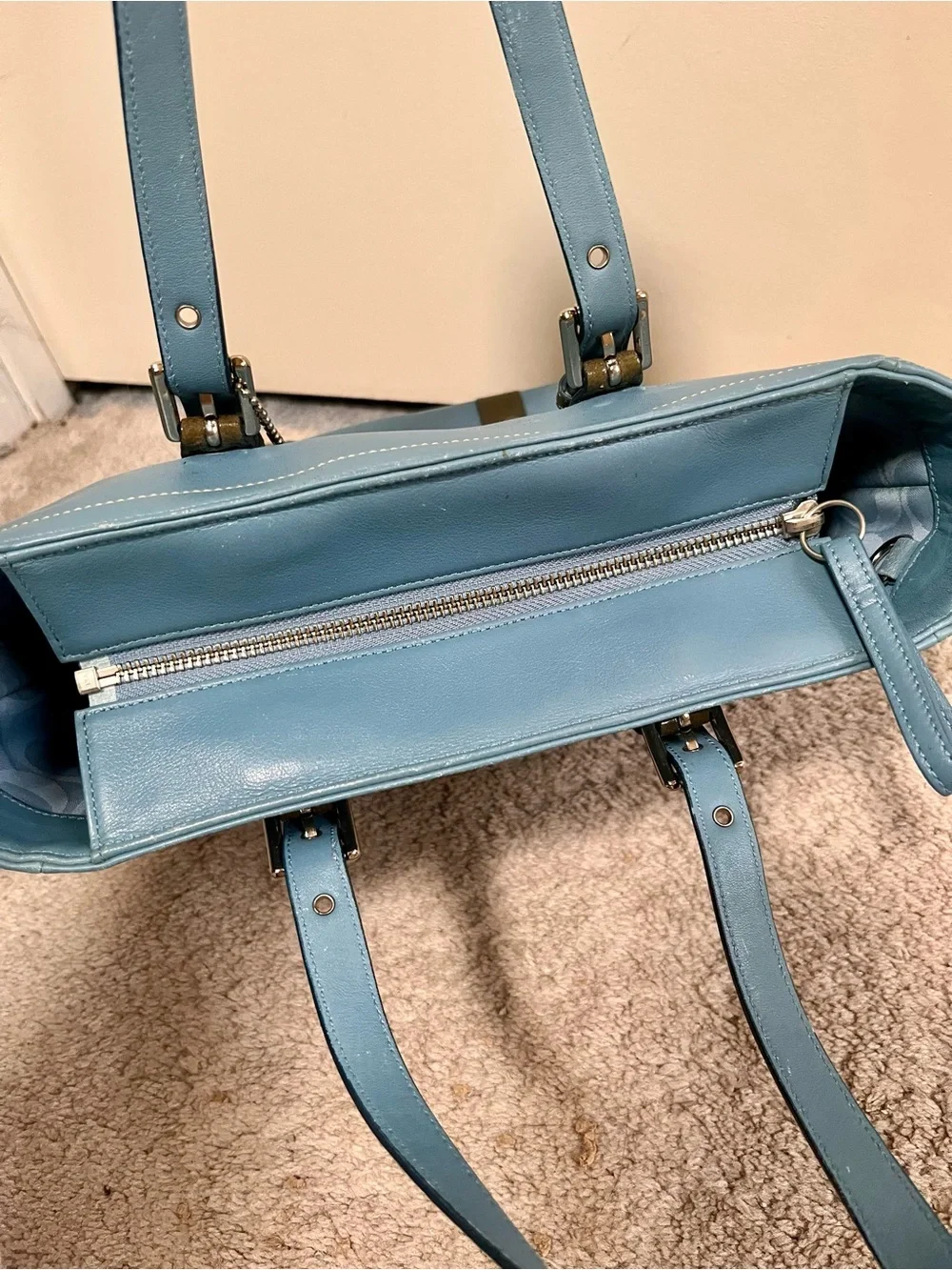 Coach Tote Bag - Picture 8 of 16